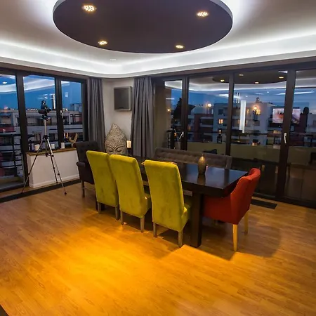 Apartman Penthouse In The Heart Of The City *