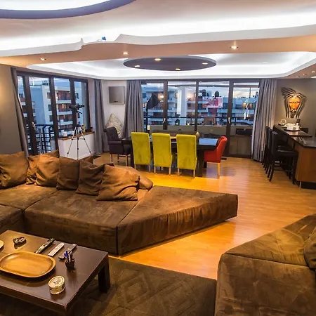 Penthouse In The Heart Of The City *